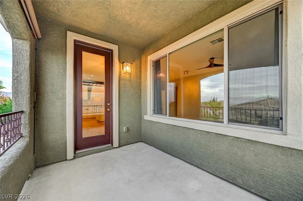 11821 Luna Del Mar Lane - Photo 43