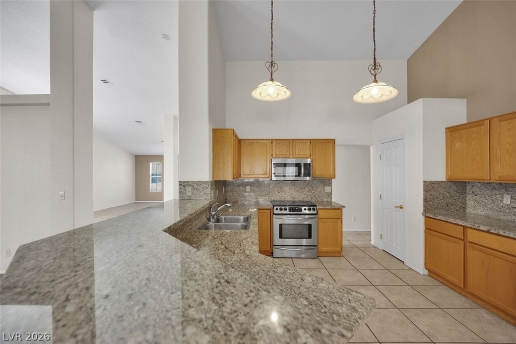 7716 Bentonite Drive - Photo 8