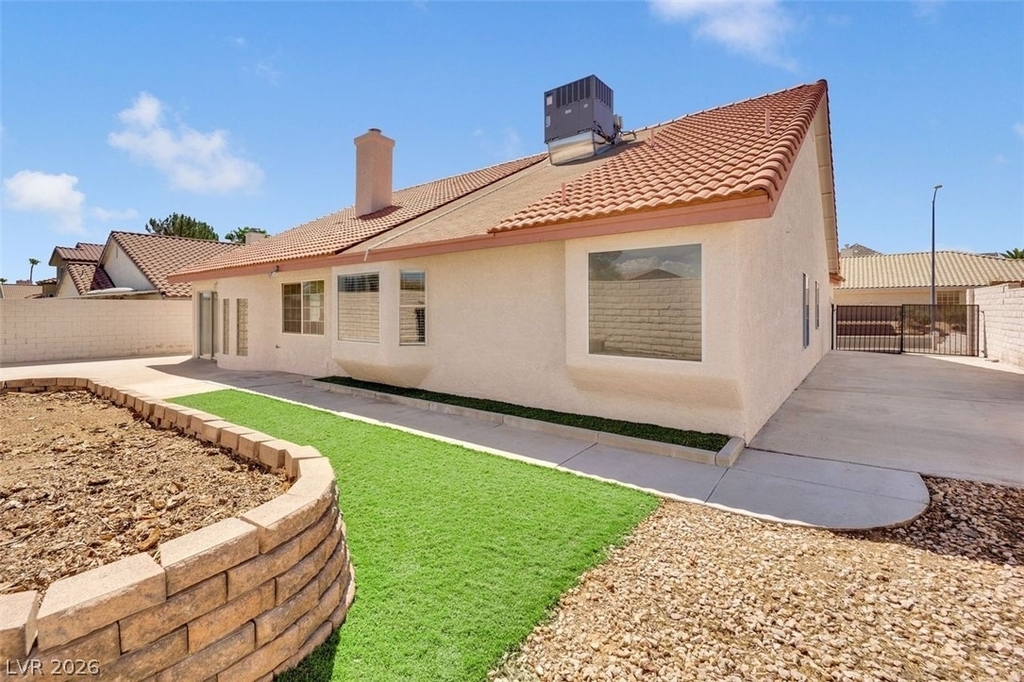 7716 Bentonite Drive - Photo 9