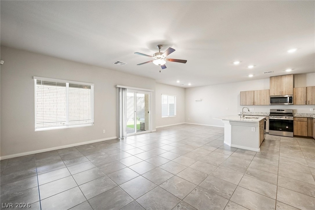 3819 Andorian Avenue - Photo 11