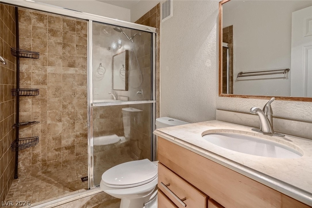7700 Almeria Avenue - Photo 16