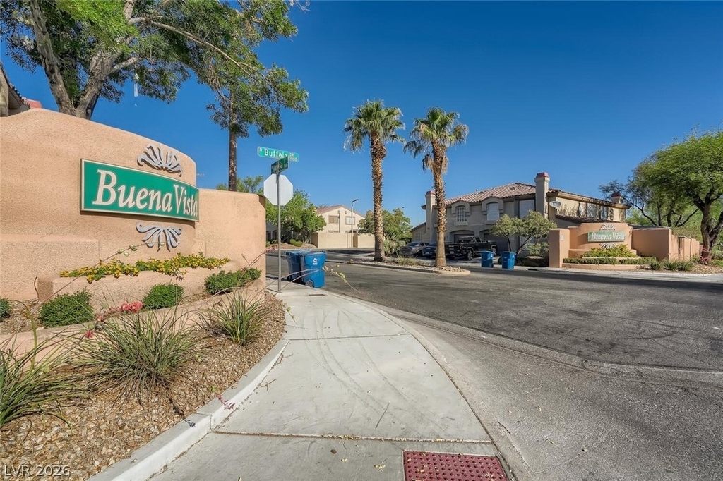 7700 Almeria Avenue - Photo 25