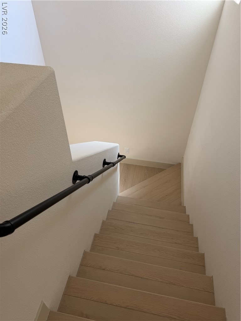 1253 Sun Village Avenue - Photo 14