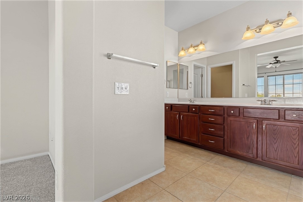 8396 Waylon Avenue - Photo 19