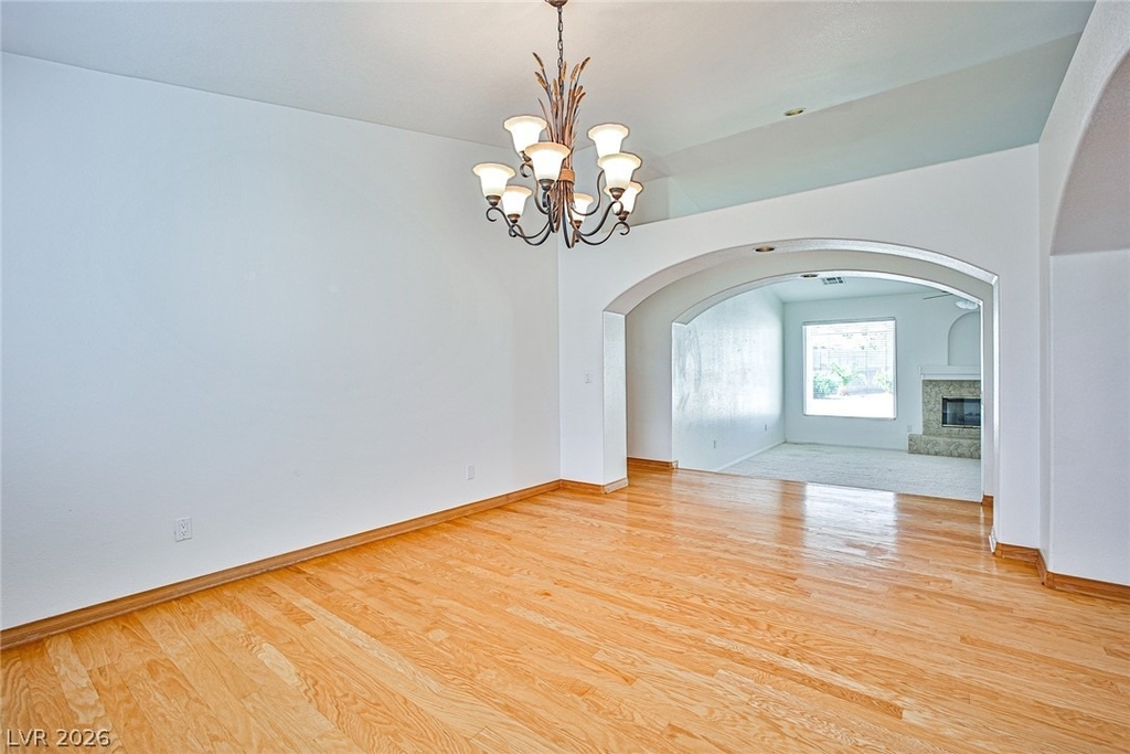 6025 Egan Crest Drive - Photo 9