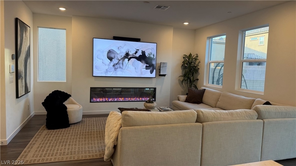 862 Camargo Street - Photo 4