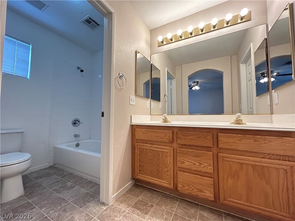 9317 Mountain Cliffs Avenue - Photo 12