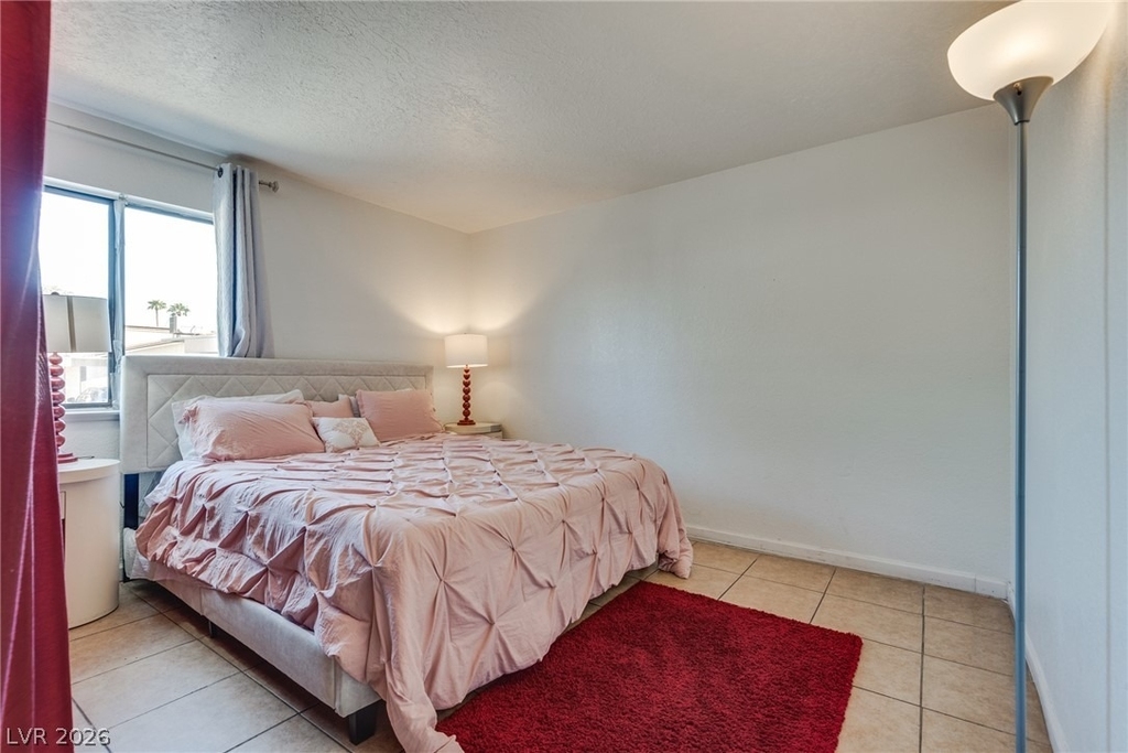 5829 Smoke Ranch Road - Photo 20