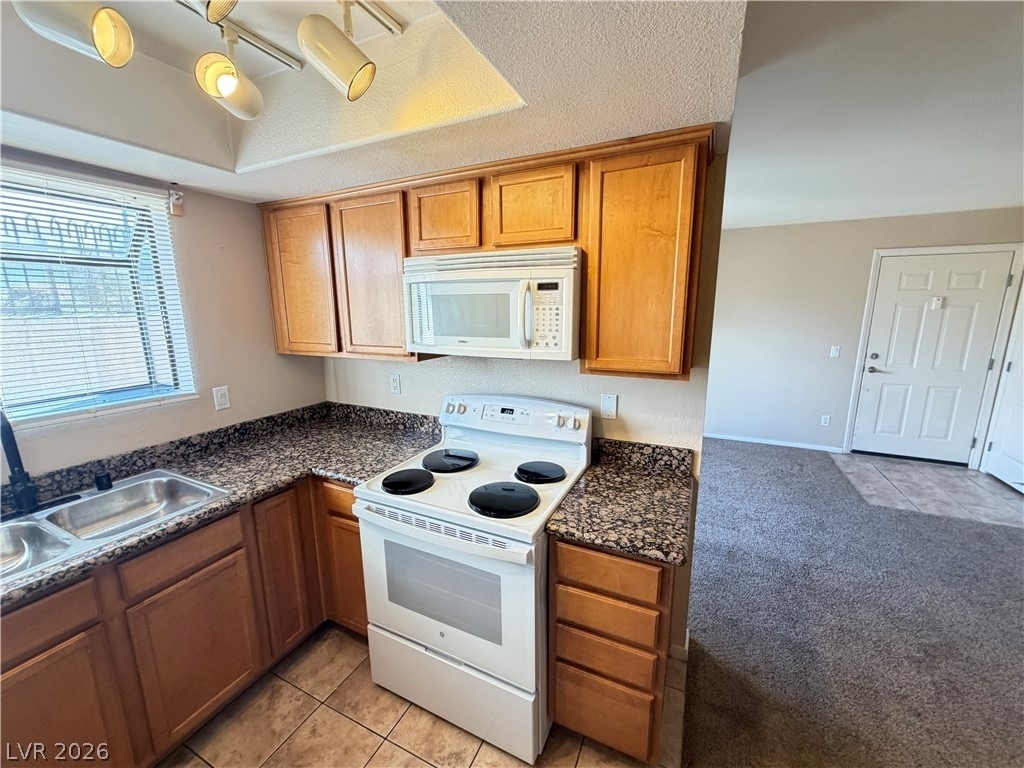 7200 Pirates Cove Road - Photo 5