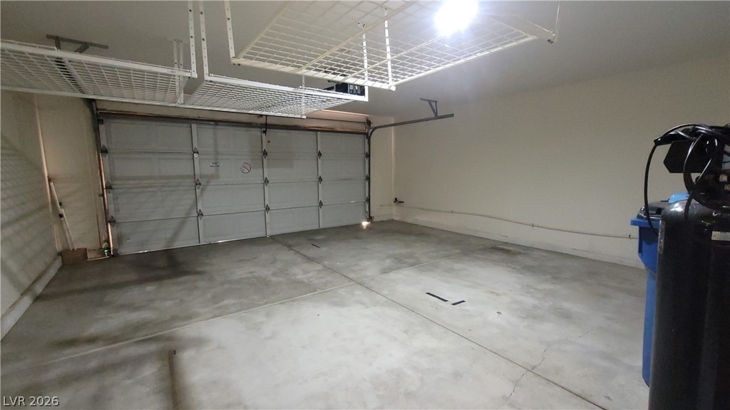 9184 Long Island Street - Photo 34