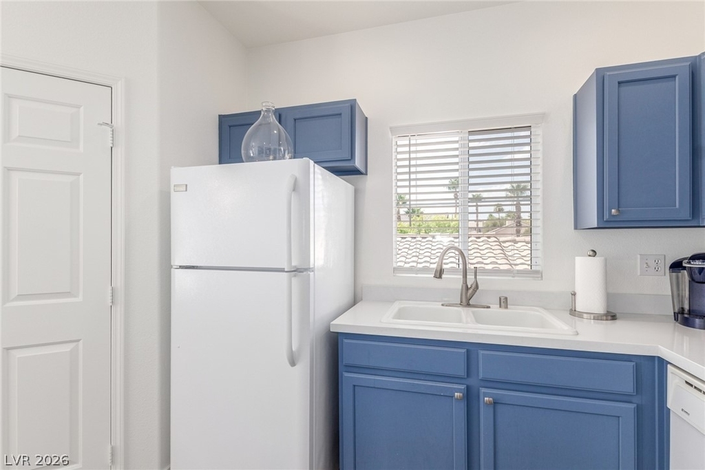 1500 Cardinal Peak Lane - Photo 1