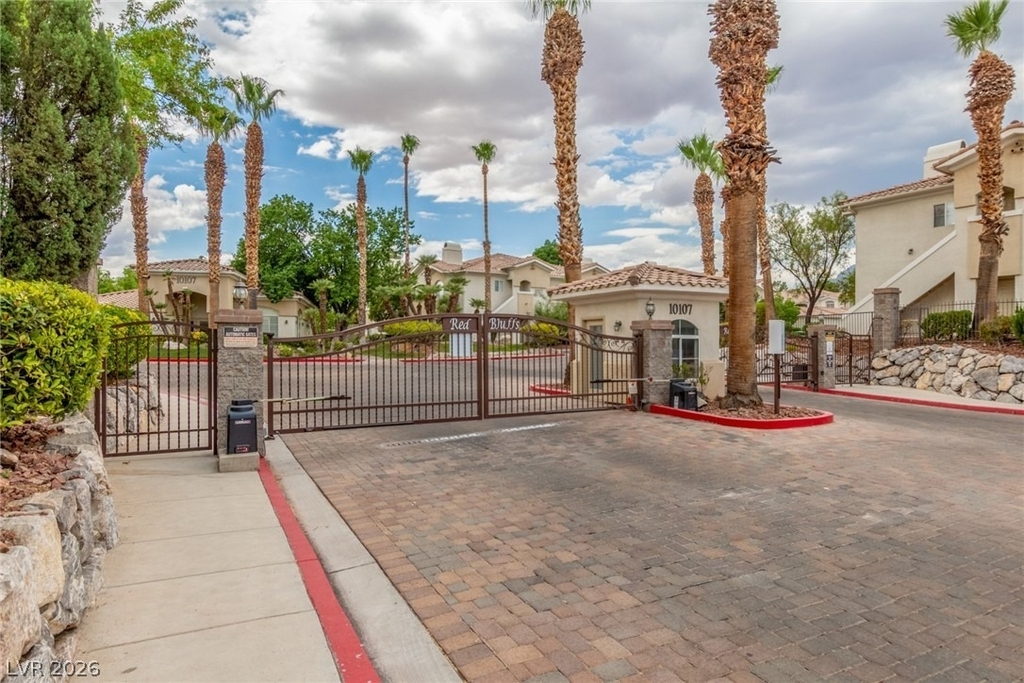 1500 Cardinal Peak Lane - Photo 32