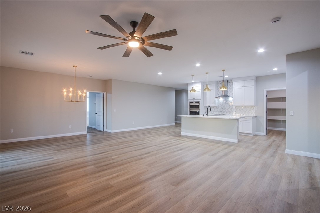 2760 Tecumseh Avenue - Photo 7