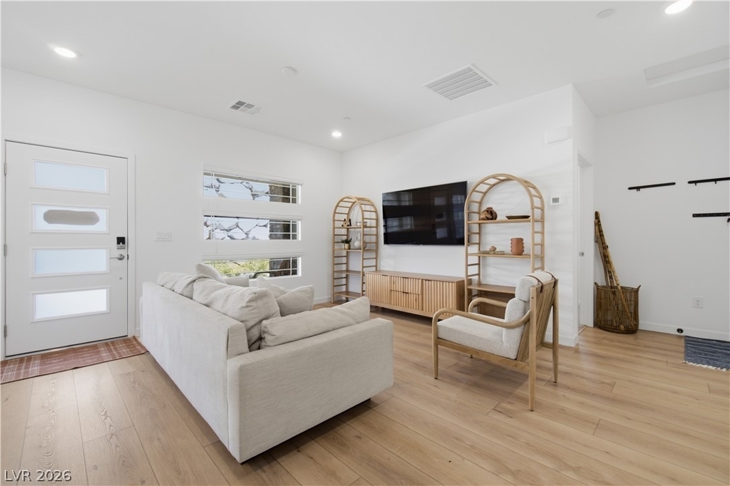 913 Elmwood Forest Lane - Photo 5