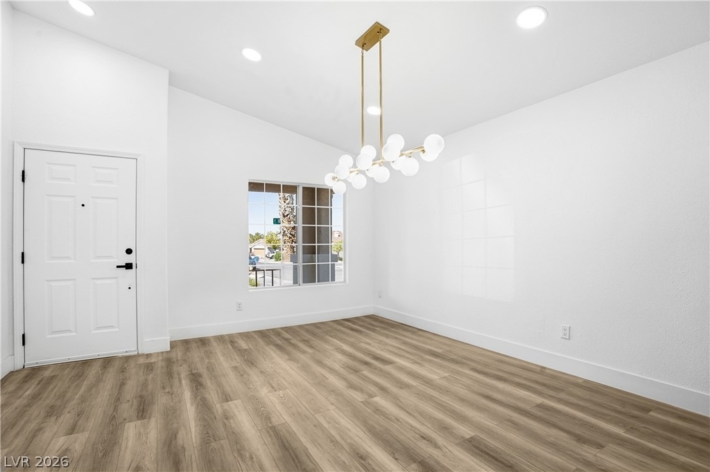 1532 Waterton Drive - Photo 6