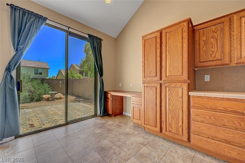 7332 Jelson Falls Street - Photo 23