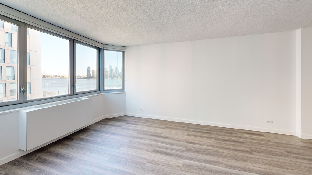 401 E 34th St - Photo 2
