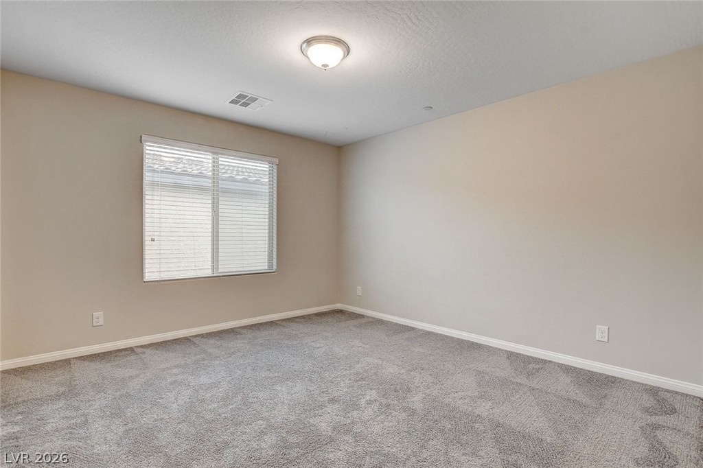 2878 Tremont Avenue - Photo 22