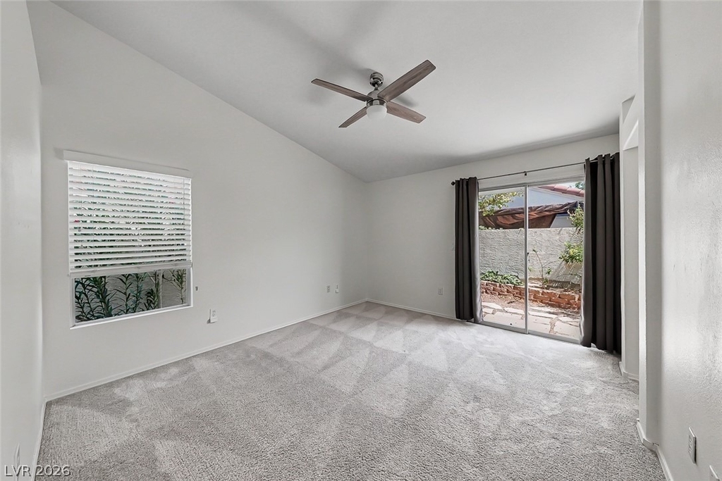 1833 Stablegate Avenue - Photo 12