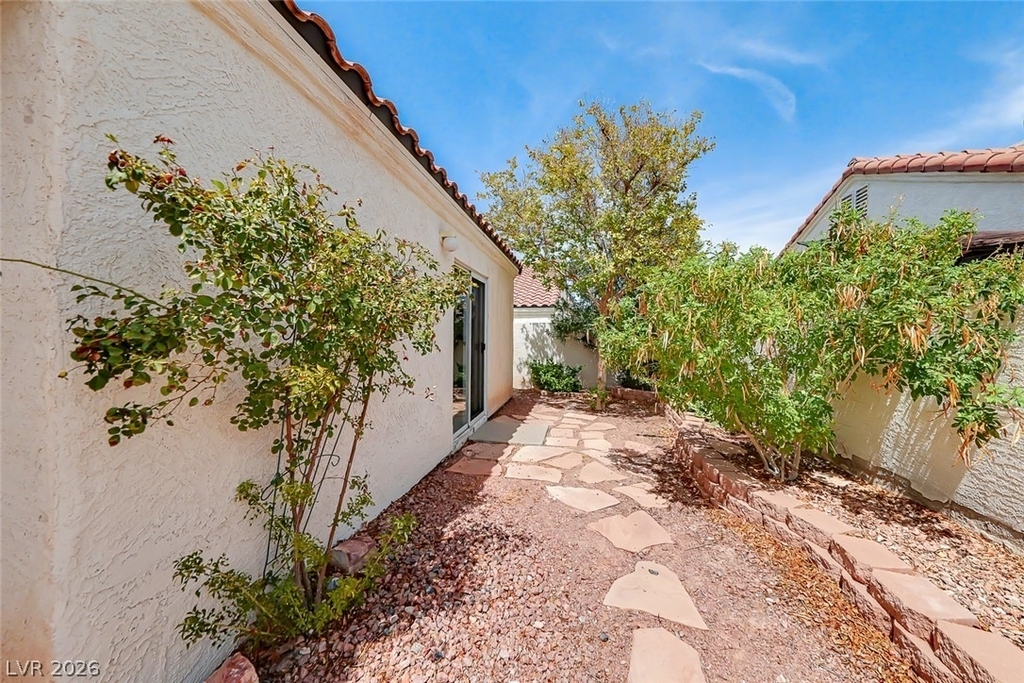 1833 Stablegate Avenue - Photo 23
