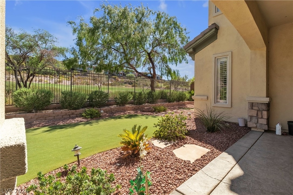 1455 Foothills Village Drive - Photo 30