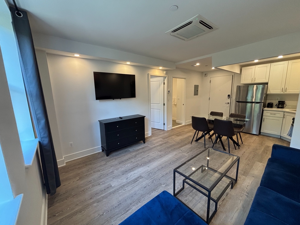 West 81st Street - Photo 4