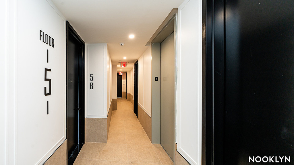 193 graham ave - Photo 1