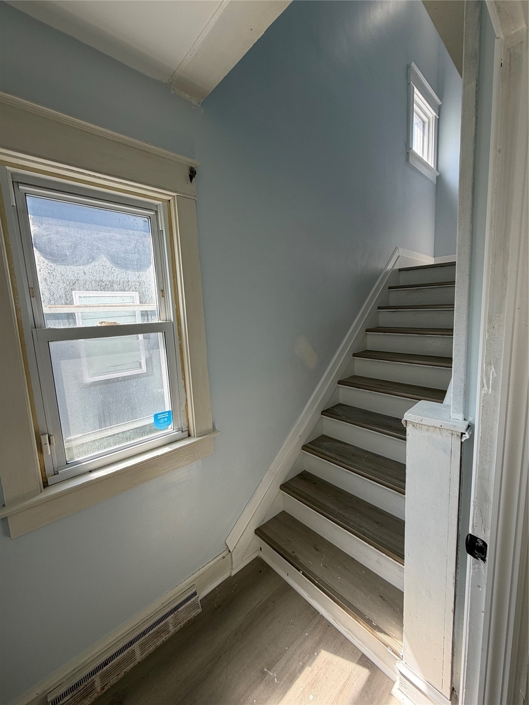 207 Prospect Street - Photo 4