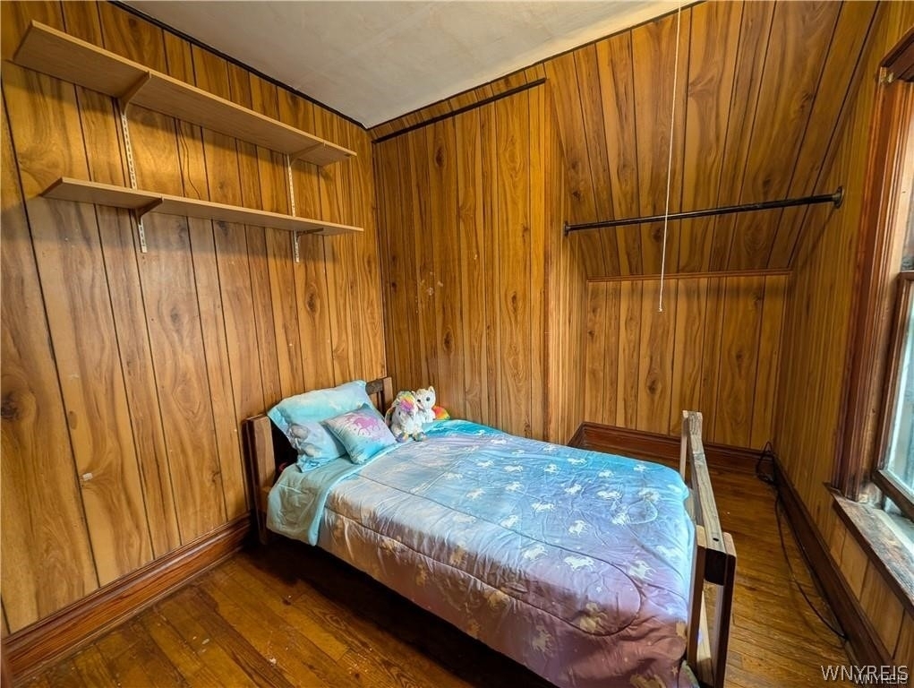 325 Box Ave (upper) Avenue - Photo 11