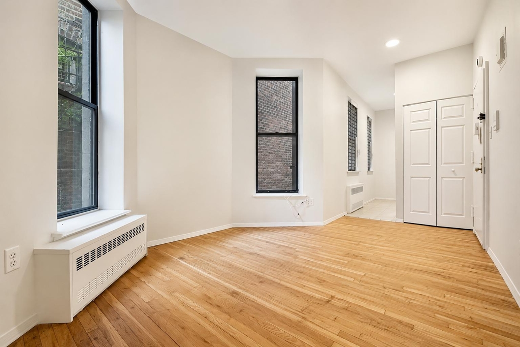 953 Amsterdam Avenue - Photo 1
