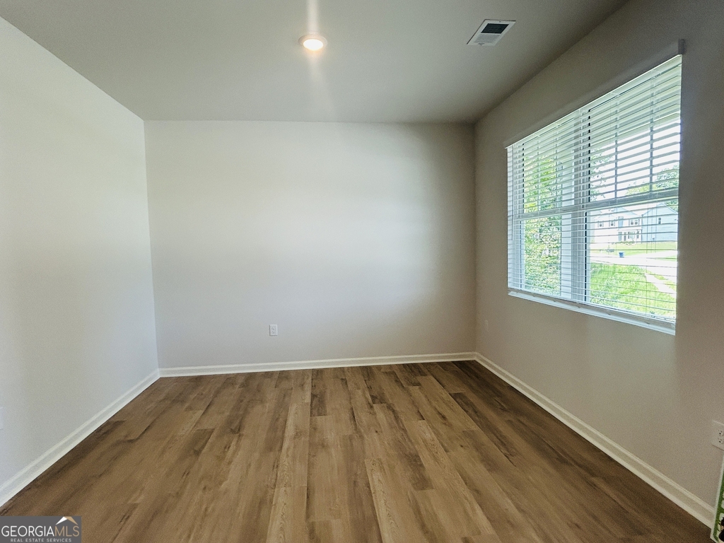 112 Glenrise Drive - Photo 5