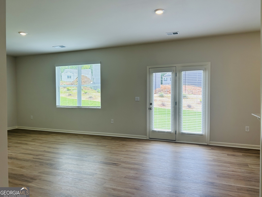 112 Glenrise Drive - Photo 8