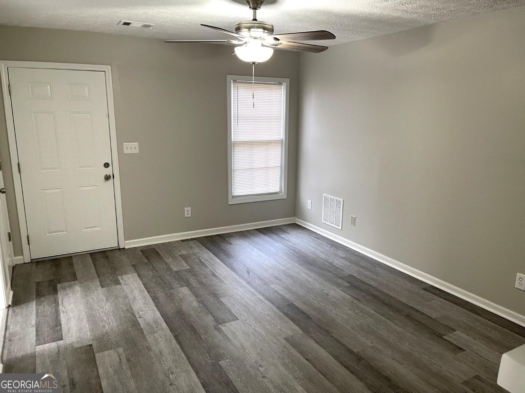 859 Park Place - Photo 4