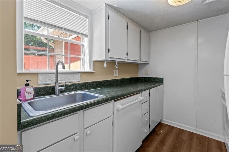 392 Northdale Court - Photo 11