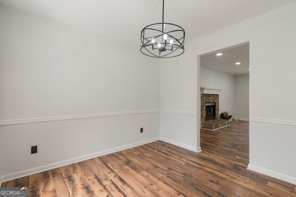 2055 Amberly Glen Way - Photo 8