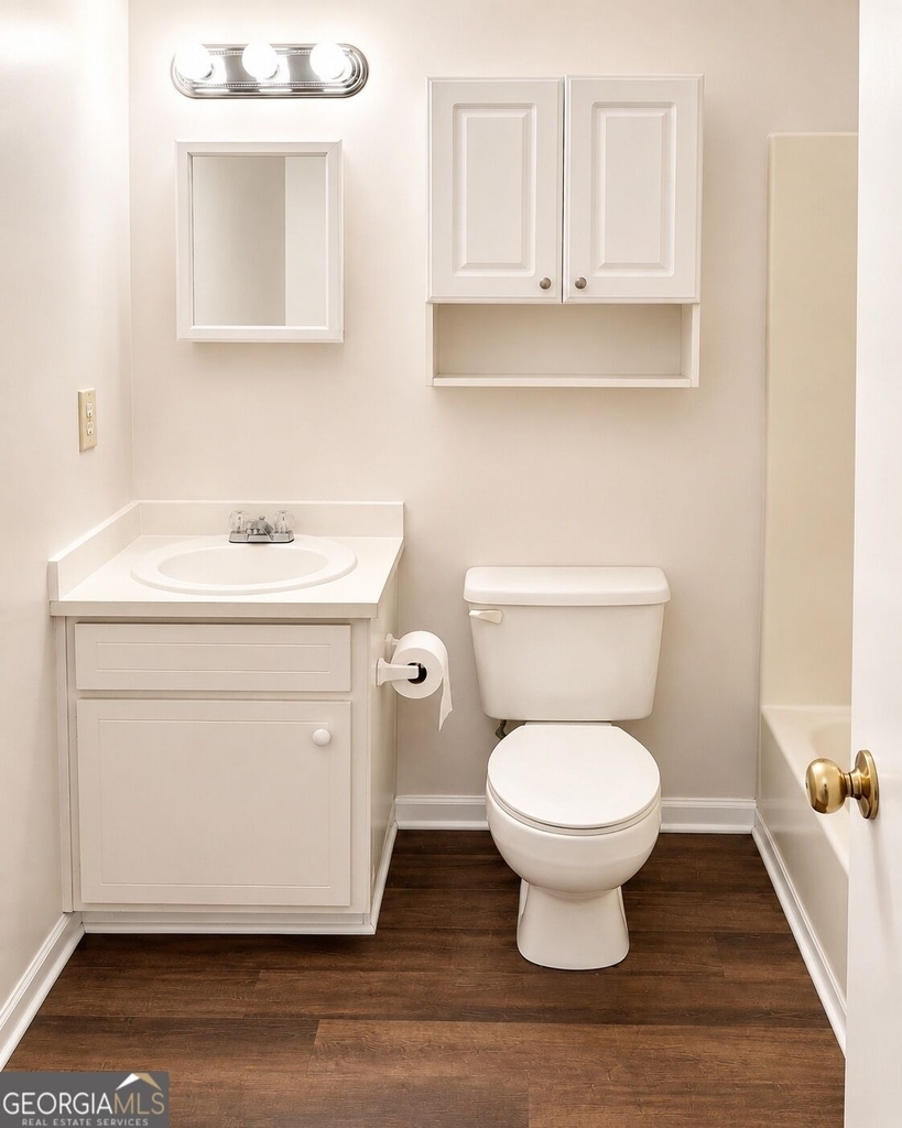 341 Freeport Drive - Photo 4