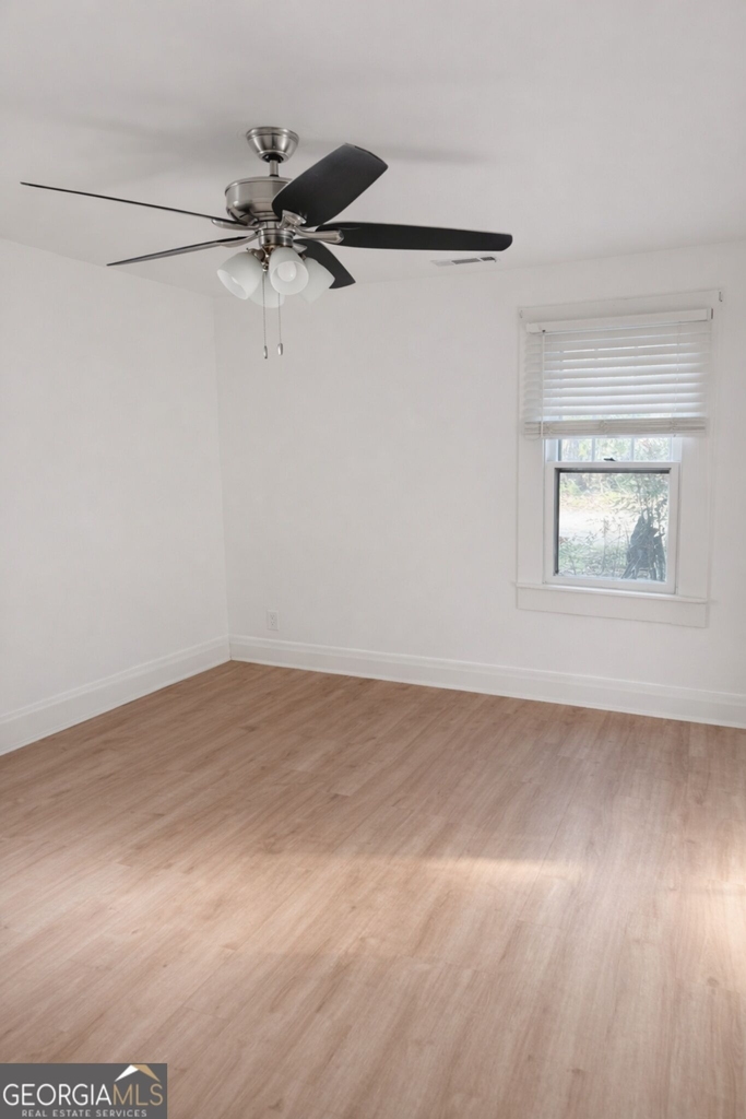 1522 Central Avenue - Photo 2