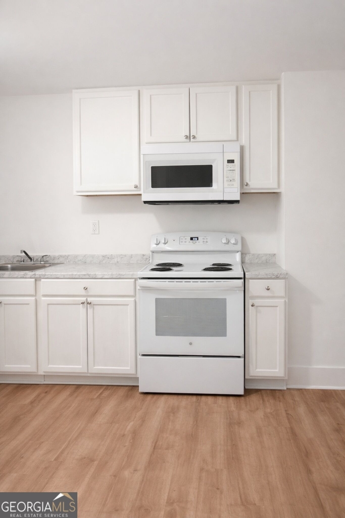 1522 Central Avenue - Photo 4