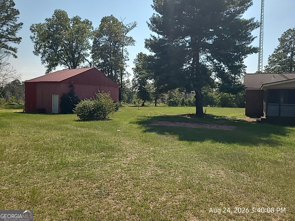 563 Pinehill Road - Photo 2
