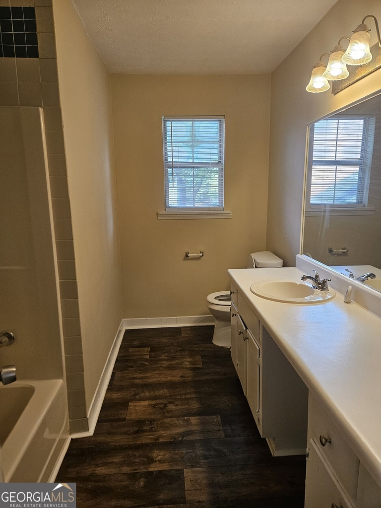 2096 Hilda Burns Place - Photo 8