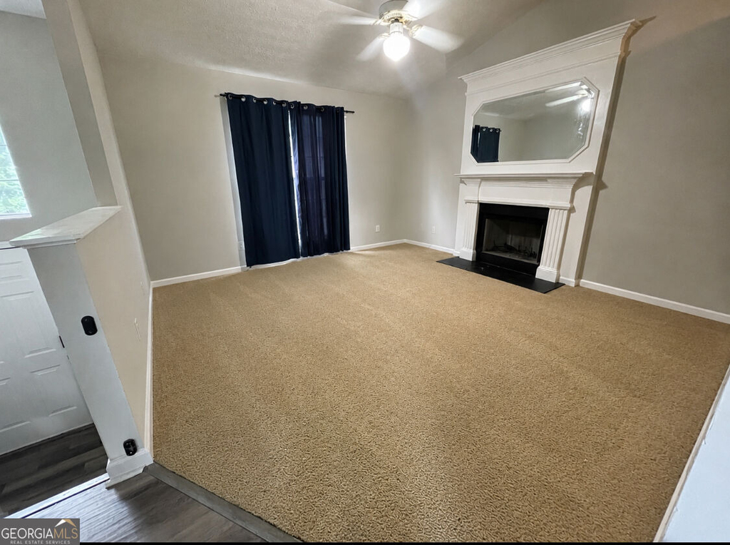 828 Tradd Court - Photo 1