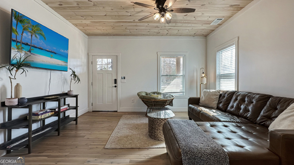 360 Prince Drive - Photo 3