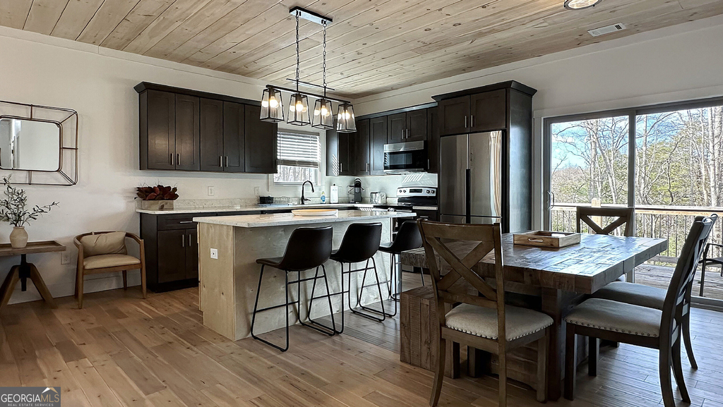 360 Prince Drive - Photo 5