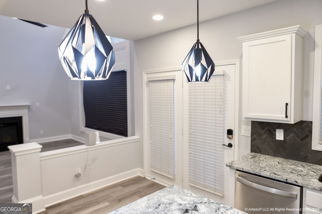 4644 Creekside Cove - Photo 29