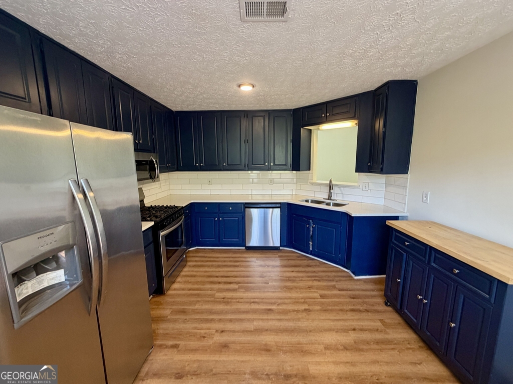 4212 Reeshemah Street - Photo 9