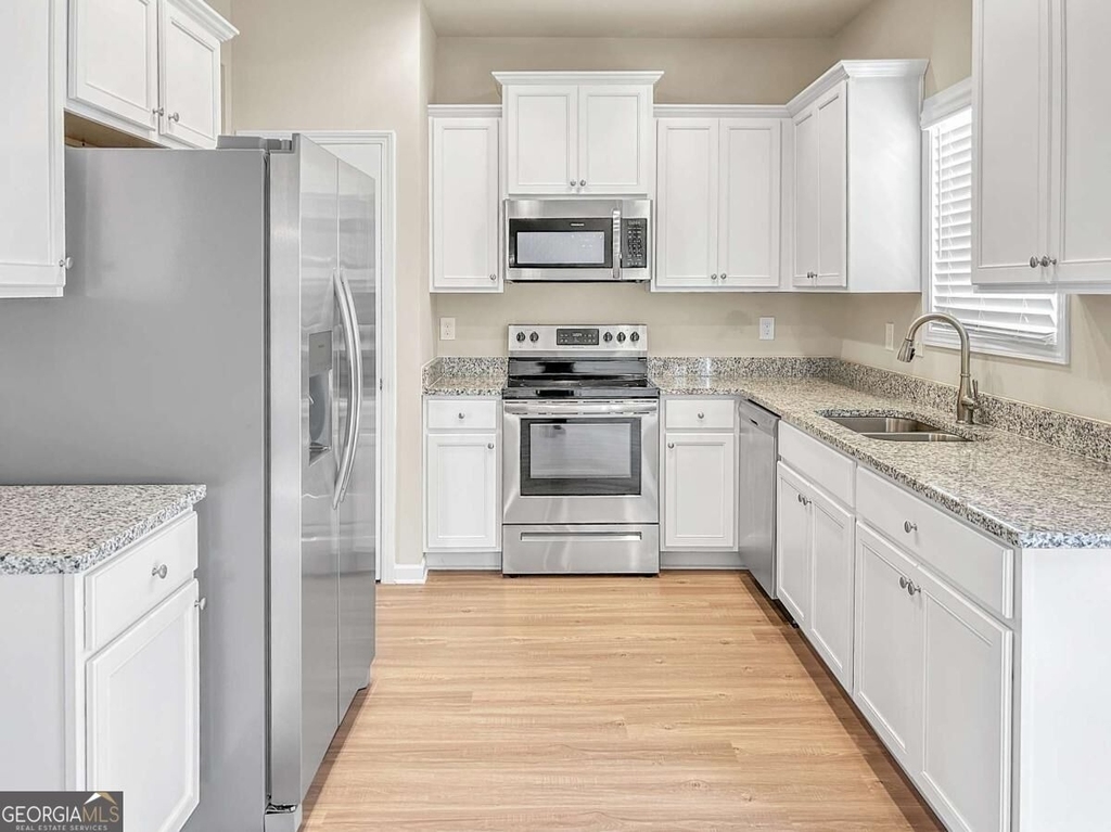 106 Culver Street - Photo 1