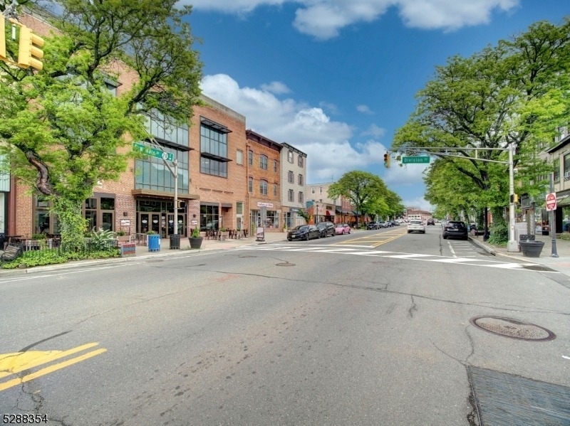 26 Division St - Photo 15