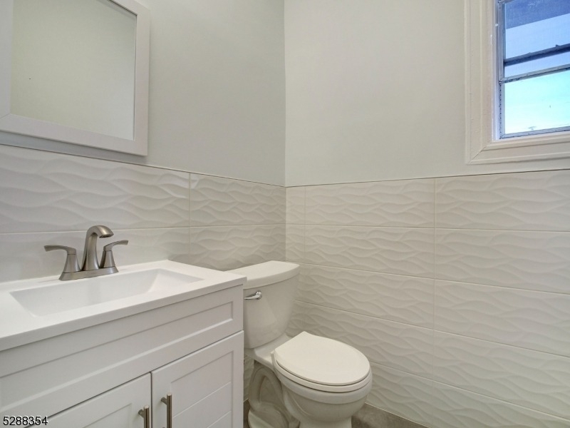 26 Division St - Photo 9