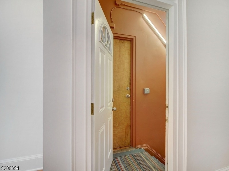26 Division St - Photo 12