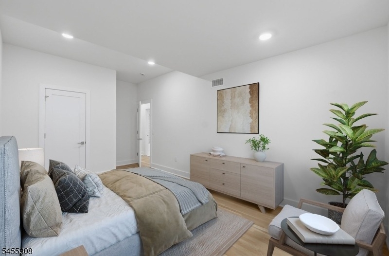 116 Valley St - Photo 13